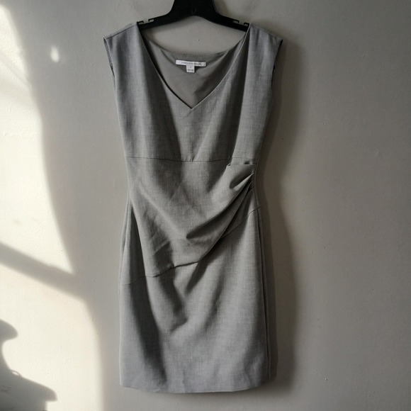Diane Von Furstenberg Dresses & Skirts - Diane Von Furstenberg Women's Sleeveless Gray Dress with Ruching Size 12 V-Back